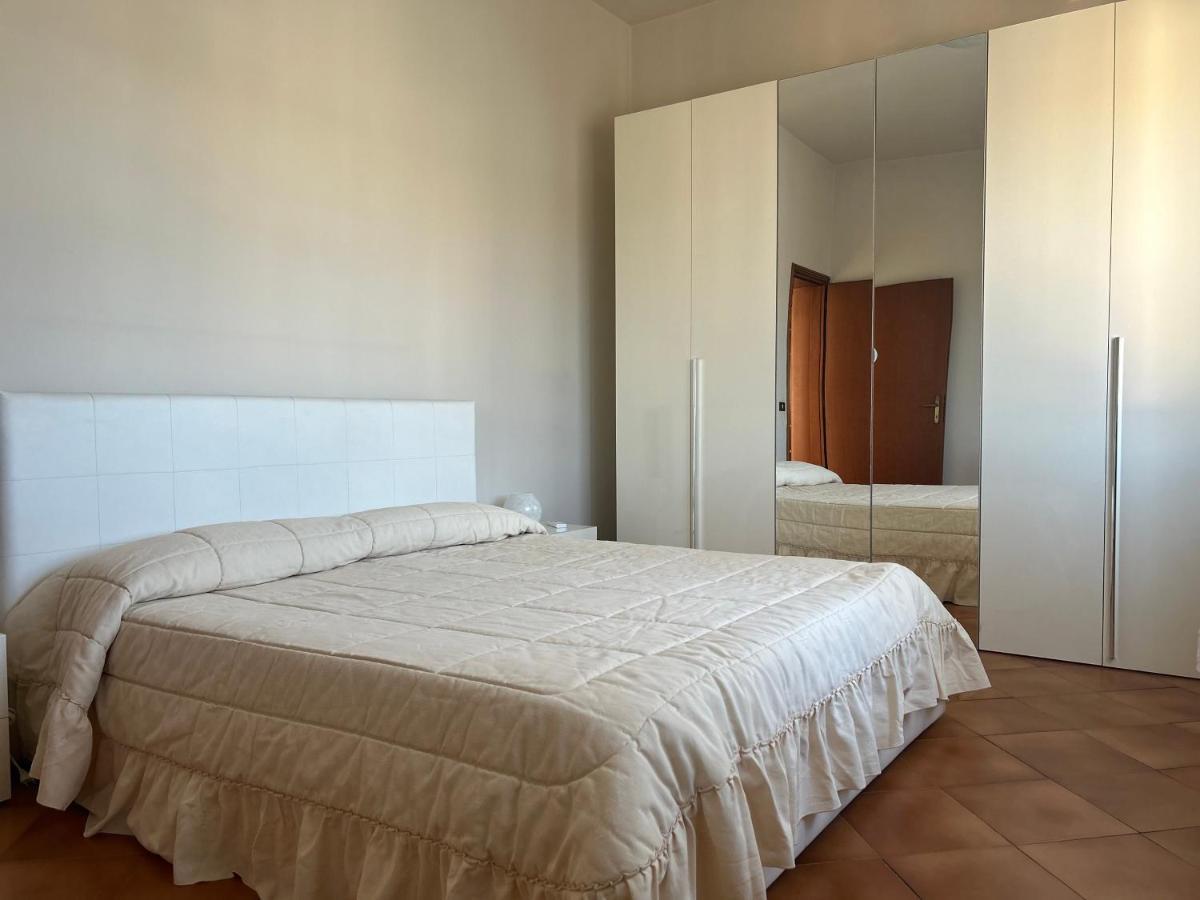 Albi'S House,Terrazza ,Wi-Fi, Parcheggio, Ac Διαμέρισμα Λούκα Εξωτερικό φωτογραφία