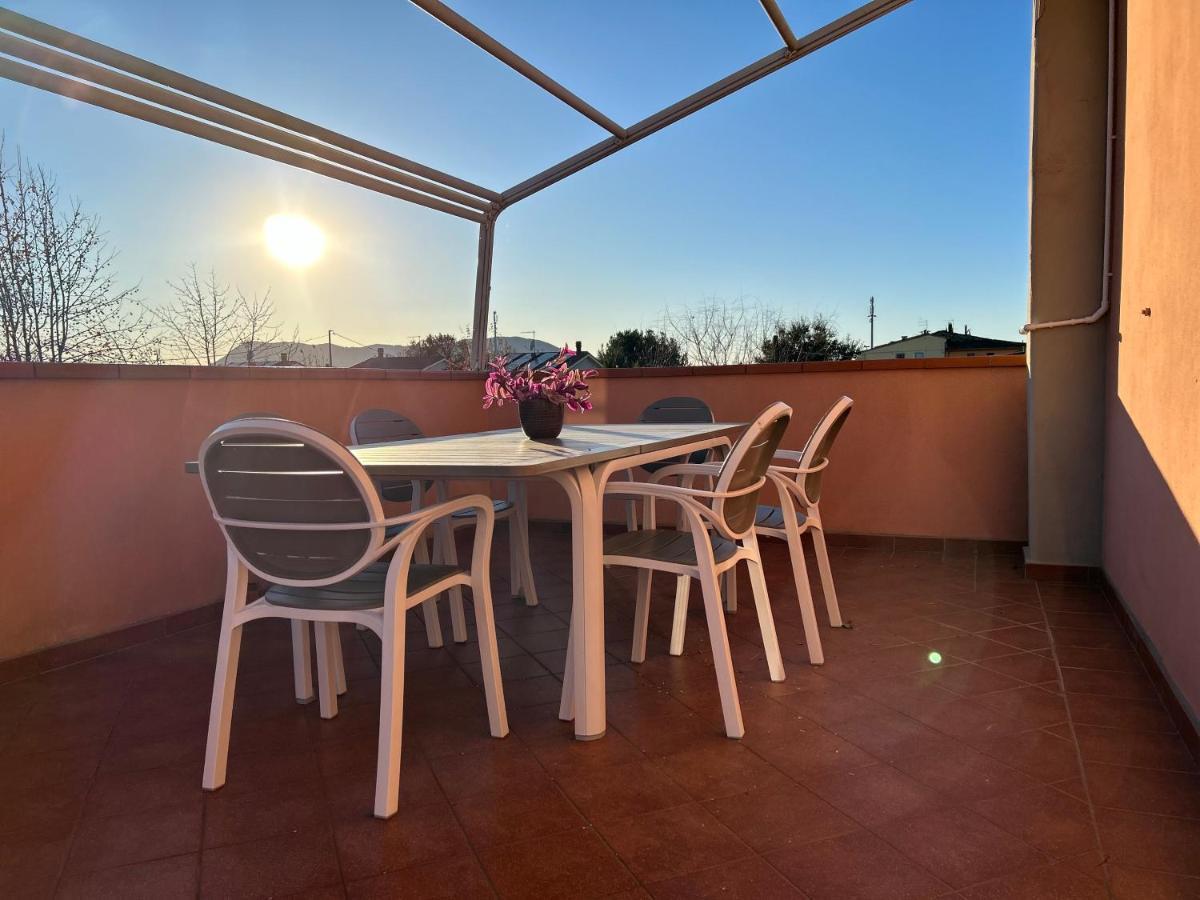 Albi'S House,Terrazza ,Wi-Fi, Parcheggio, Ac Διαμέρισμα Λούκα Εξωτερικό φωτογραφία