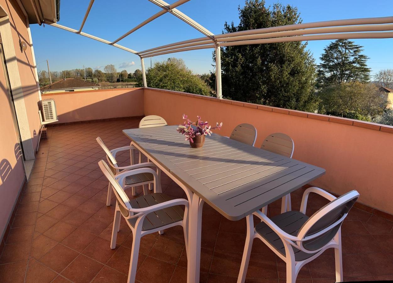 Albi'S House,Terrazza ,Wi-Fi, Parcheggio, Ac Διαμέρισμα Λούκα Εξωτερικό φωτογραφία