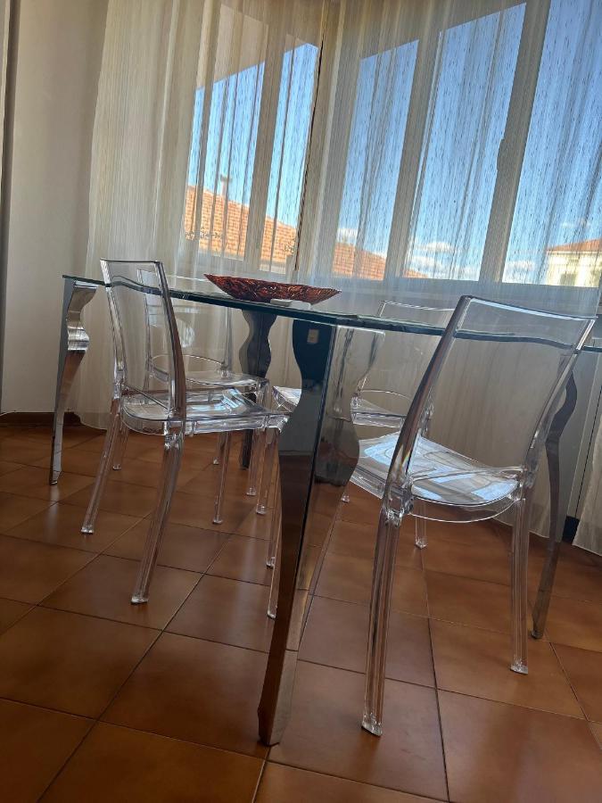 Albi'S House,Terrazza ,Wi-Fi, Parcheggio, Ac Διαμέρισμα Λούκα Εξωτερικό φωτογραφία